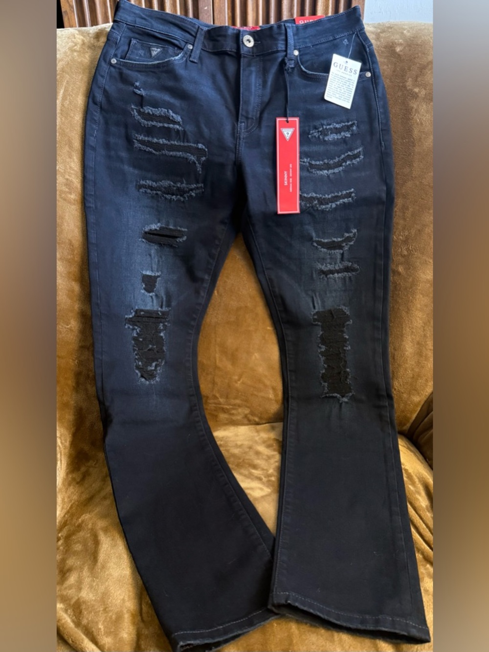 Guess Men’s Mid Ride Skinny “Scotch” Jeans - Size: 33/32 NWT